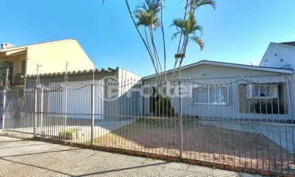 Casa com 4 quartos à venda na Rua Coronel Serafim Pereira, 205, Liberdade, Esteio, 320 m2 por R$ 850.000
