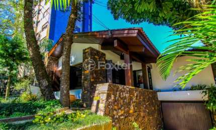 Casa com 3 quartos à venda na Rua Cônego Viana, 215, Rio Branco, Porto Alegre, 368 m2 por R$ 2.802.500