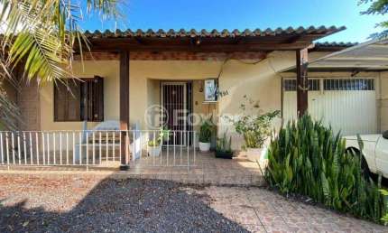 Casa com 3 quartos à venda na Rua Telmo Vieira de Araújo, 191, Aberta dos Morros, Porto Alegre, 162 m2 por R$ 320.000