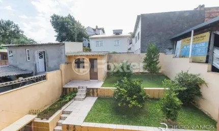Casa com 3 quartos à venda na Avenida Ipê, 298, Vila Jardim, Porto Alegre, 192 m2 por R$ 855.000