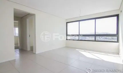 Apartamento com 2 quartos à venda na Avenida Eduardo Prado, 136, Cavalhada, Porto Alegre, 66 m2 por R$ 390.000