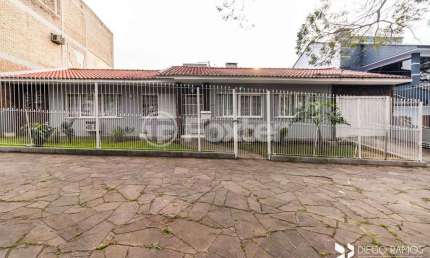 Casa com 6 quartos à venda na Rua Engenheiro Frederico Dahne, 565, Sarandi, Porto Alegre, 220 m2 por R$ 920.000