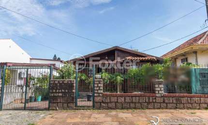 Casa com 2 quartos à venda na Rua Barão de Itaqui, 130, Jardim São Pedro, Porto Alegre, 70 m2 por R$ 500.000