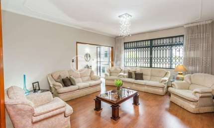 Casa comercial com 3 salas à venda na Rua Paulo Bento Lobato, 26, Jardim Lindóia, Porto Alegre, 263 m2 por R$ 1.800.000