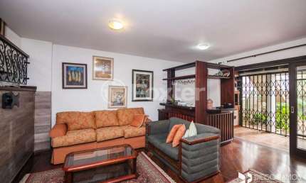 Casa com 3 quartos à venda na Rua Francisco Ferrer, 202, Rio Branco, Porto Alegre, 253 m2 por R$ 1.599.000