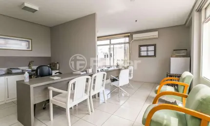 Sala comercial com 1 sala à venda na Rua Barão do Triunfo, 720, Menino Deus, Porto Alegre, 36 m2 por R$ 137.750