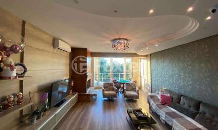 Casa com 4 quartos à venda na Rua Serra da Capivara, 110, Costa e Silva, Porto Alegre, 390 m2 por R$ 1.690.000