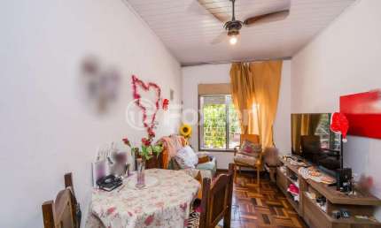 Casa com 2 quartos à venda na Rua Domingos Crescêncio, 638, Santana, Porto Alegre, 225 m2 por R$ 560.000
