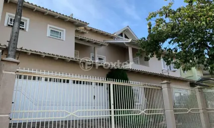 Casa com 3 quartos à venda na rua lagoa do peixe, 150, sarandi, porto alegre, 352 m2 por r$ 1.390.000