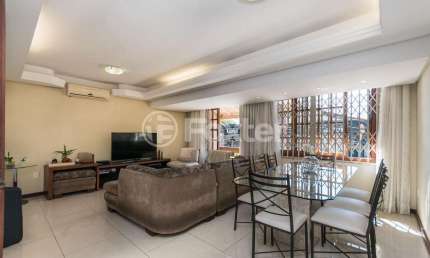 Casa com 3 quartos à venda na Rua Doutor João Simplício Alves de Carvalho, 164, Vila Ipiranga, Porto Alegre, 385 m2 por R$ 1.250.000