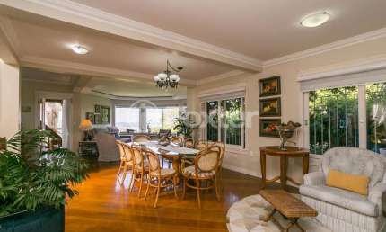 Casa com 3 quartos à venda na Rua Amapá, 1391, Vila Nova, Porto Alegre, 420 m2 por R$ 1.800.000
