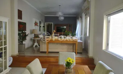 Casa com 4 quartos à venda na Rua Coronel Feijó, 624, São João, Porto Alegre, 243 m2 por R$ 1.310.000