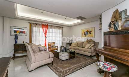 Casa com 4 quartos à venda na Rua Chile, 882, Petrópolis, Porto Alegre, 417 m2 por R$ 1.890.000