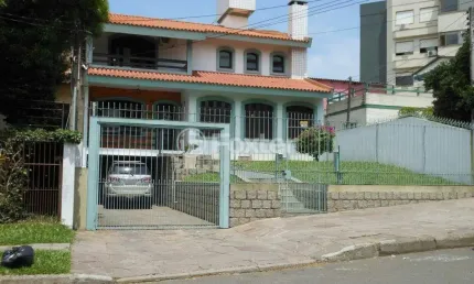 Casa com 2 quartos à venda na Rua Jaguari, 748, Cristal, Porto Alegre, 425 m2 por R$ 1.352.700