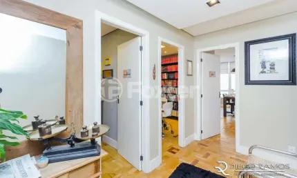 Sala comercial com 2 salas à venda na rua vigário josé inácio, 399, centro histórico, porto alegre, 43 m2 por r$ 302.000