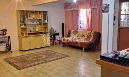 Casa comercial com 4 salas à venda na Rua Bertolino José da Silva, 60, Cecília, Viamão, 280 m2 por R$ 424.000