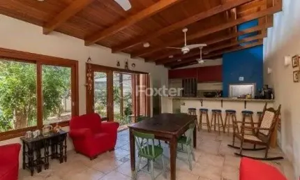 Casa com 4 quartos à venda na rua maestro mendanha, 217, santana, porto alegre, 242 m2 por r$ 1.350.000