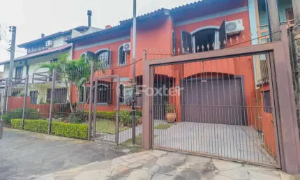 Casa com 4 quartos à venda na Rua Mário Assumpção, 31, Serraria, Porto Alegre, 268 m2 por R$ 617.000