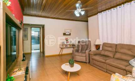 Casa com 2 quartos à venda na Rua Ângelo Passuelo, 480, Vila Nova, Porto Alegre, 95 m2 por R$ 400.000