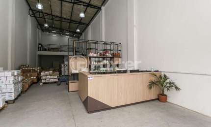 Barracão / Galpão / Depósito à venda na Avenida Brino, 205, Santa Maria Goretti, Porto Alegre, 138 m2 por R$ 745.000