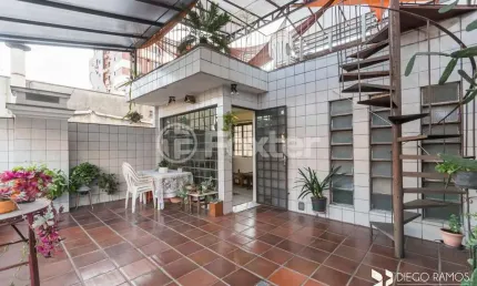 Prédio à venda na Rua Felipe Neri, 218, Auxiliadora, Porto Alegre, 454 m2 por R$ 1.995.000