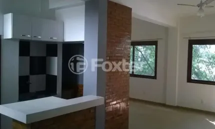 Sala comercial com 1 sala à venda na Rua Silveiro, 50, Menino Deus, Porto Alegre, 46 m2 por R$ 200.000