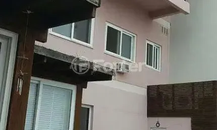 Casa em condomínio fechado com 4 quartos à venda na Rua Alcebíades Antônio dos Santos, 356, Nonoai, Porto Alegre, 360 m2 por R$ 1.490.000