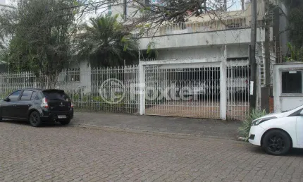 Casa com 4 quartos à venda na rua catamarca, 195, jardim lindóia, porto alegre, 390 m2 por r$ 1.900.000
