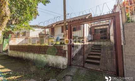 Casa com 2 quartos à venda na Rua Landel de Moura, 3096, Cavalhada, Porto Alegre, 180 m2 por R$ 290.000