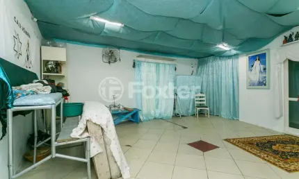 Casa com 5 quartos à venda na Rua Dona Madalena, 100, Restinga, Porto Alegre, 200 m2 por R$ 180.000