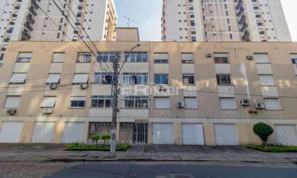Apartamento com 3 quartos à venda na Rua Geraldo Souza Moreira, 360, Passo da Areia, Porto Alegre, 81 m2 por R$ 450.000