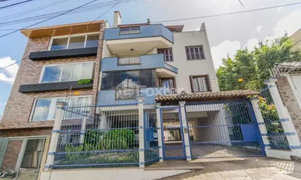 Cobertura com 3 quartos à venda na Rua Oscar Schneider, 402, Medianeira, Porto Alegre, 225 m2 por R$ 500.000