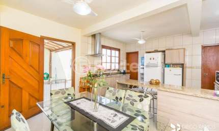 Casa comercial com 3 salas à venda na Avenida Maria Josefa da Fontoura, 336, Sarandi, Porto Alegre, 250 m2 por R$ 830.000