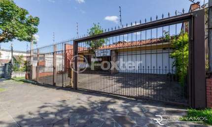 Casa comercial com 2 salas à venda na Avenida Montreal, 179, Jardim Lindóia, Porto Alegre, 243 m2 por R$ 980.000
