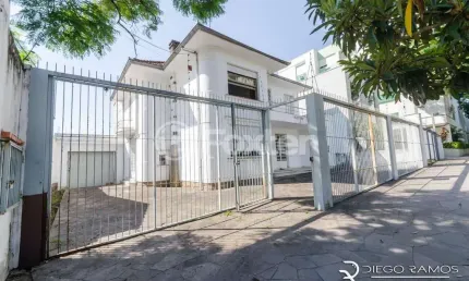 Casa comercial com 8 salas à venda na Rua Álvares Machado, 100, Petrópolis, Porto Alegre, 544 m2 por R$ 2.035.000
