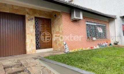 Casa com 3 quartos à venda na Rua Curupaiti, 836, Cristal, Porto Alegre, 160 m2 por R$ 900.000