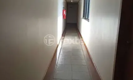 Sala comercial com 1 sala à venda na Avenida Nova York, 547, Auxiliadora, Porto Alegre, 36 m2 por R$ 160.000