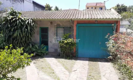 Casa com 2 quartos à venda na Rua da Graça, 191, Jardim Floresta, Porto Alegre, 400 m2 por R$ 500.000