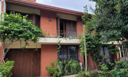 Casa com 6 quartos à venda na Avenida Monte Cristo, 416, Vila Nova, Porto Alegre, 284 m2 por R$ 1.140.000