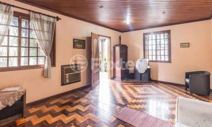 Casa com 5 quartos à venda na Rua Roque Gonzales, 103, Jardim Botânico, Porto Alegre, 197 m2 por R$ 750.000