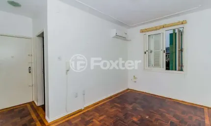 Apartamento com 2 quartos à venda na Avenida Praia de Belas, 739, Praia de Belas, Porto Alegre, 59 m2 por R$ 225.000