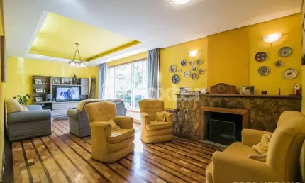 Casa com 3 quartos à venda na rua das laranjeiras, 303, ipanema, porto alegre, 161 m2 por r$ 640.000