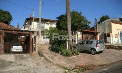 Casa com 3 quartos à venda na Avenida Paulo Pontes, 628, Cavalhada, Porto Alegre, 310 m2 por R$ 490.000