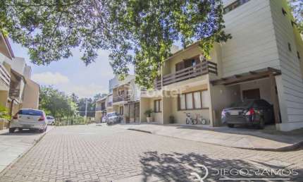 Casa em condomínio fechado com 3 quartos à venda na Estrada João de Oliveira Remião, 1761, Lomba do Pinheiro, Porto Alegre, 241 m2 por R$ 950.000