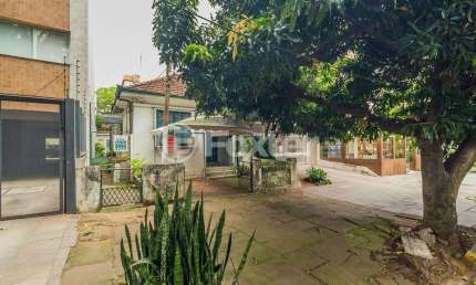 Terreno à venda na Avenida Taquara, 367, Petrópolis, Porto Alegre, 261 m2 por R$ 690.000