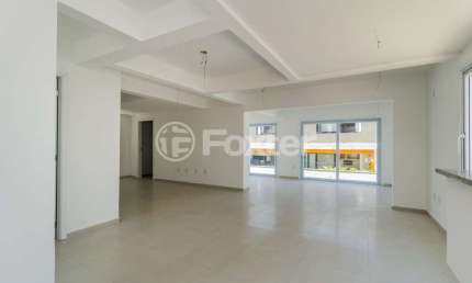 Casa em condomínio fechado com 3 quartos à venda na Rua Ivo Walter Kern, 599, Hípica, Porto Alegre, 225 m2 por R$ 1.080.000