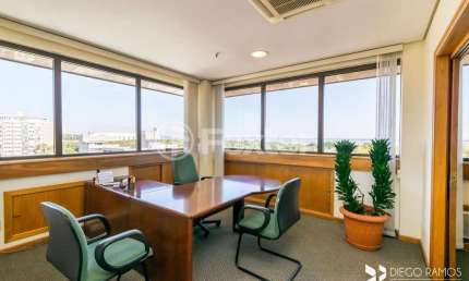 Sala comercial com 4 salas à venda na Rua Antenor Lemos, 57, Menino Deus, Porto Alegre, 197 m2 por R$ 1.120.000