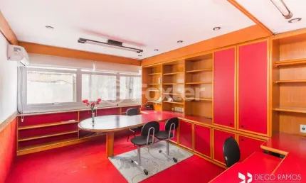 Sala comercial com 2 salas à venda na Rua Uruguai, 335, Centro Histórico, Porto Alegre, 38 m2 por R$ 210.000