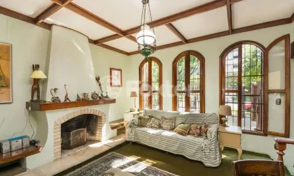 Casa comercial com 5 salas à venda na Rua Professor Ivo Corseuil, 129, Petrópolis, Porto Alegre, 489 m2 por R$ 1.500.000