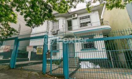 Casa com 3 quartos à venda na Rua Faria Santos, 27, Petrópolis, Porto Alegre, 250 m2 por R$ 1.092.500